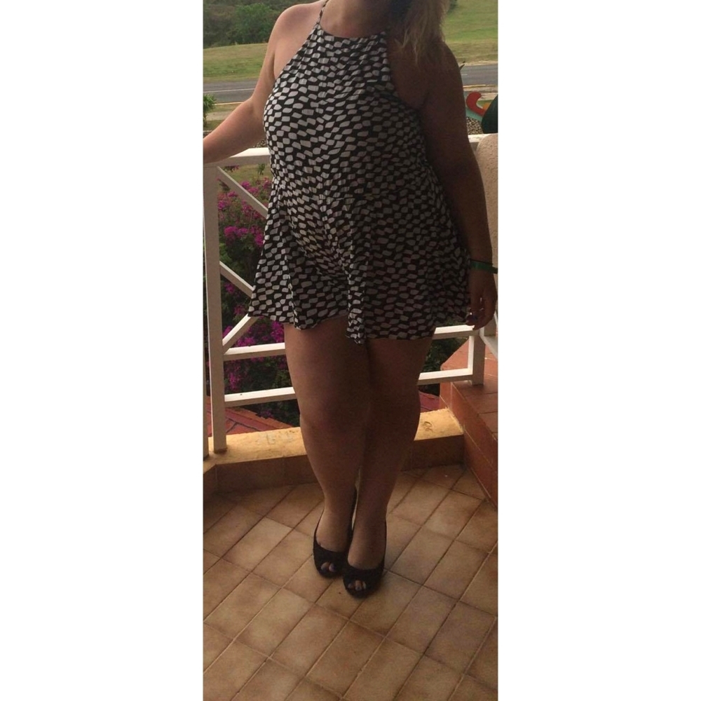 Romper - Picture 6 of 6